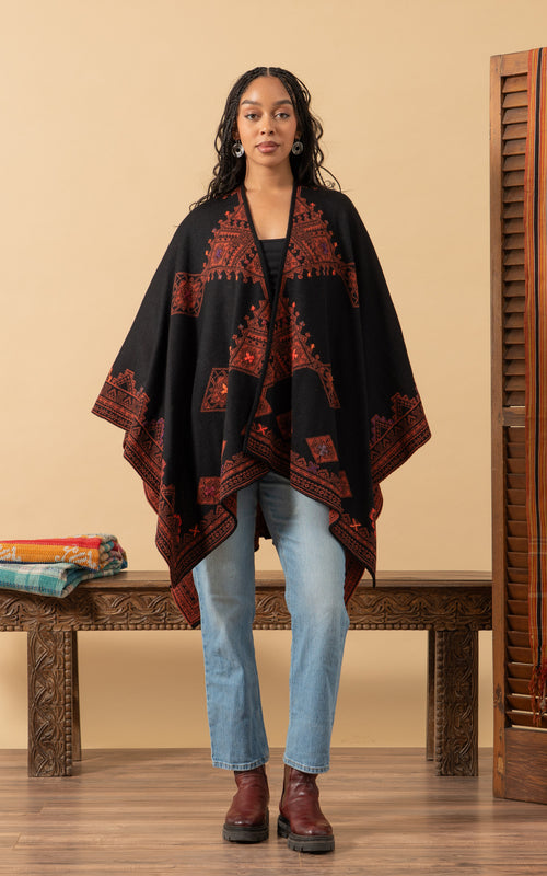 Alpaca Ruana, Nazca, Black/Rust