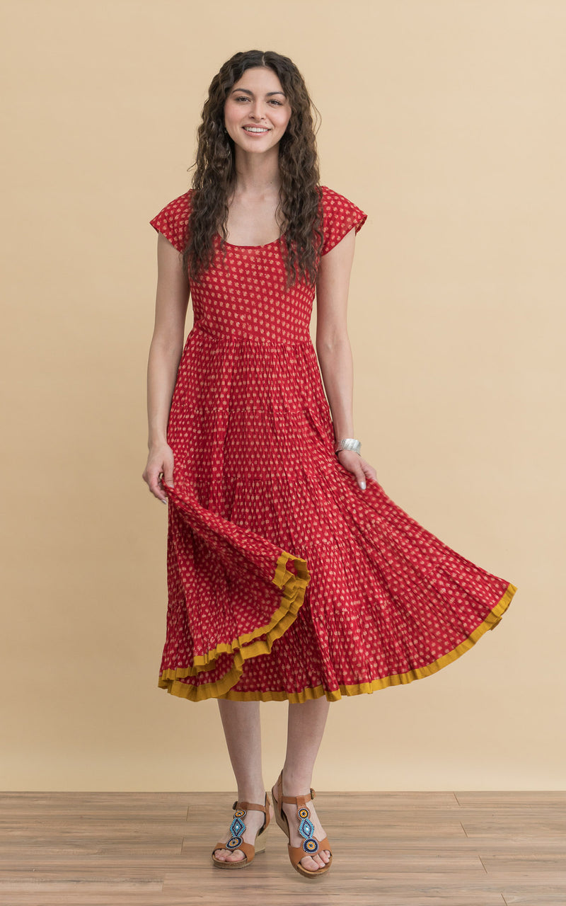 red calico dress Vtg 70s Lightweight Red Calico Floral High Lace Neckline Country Cotton Dress