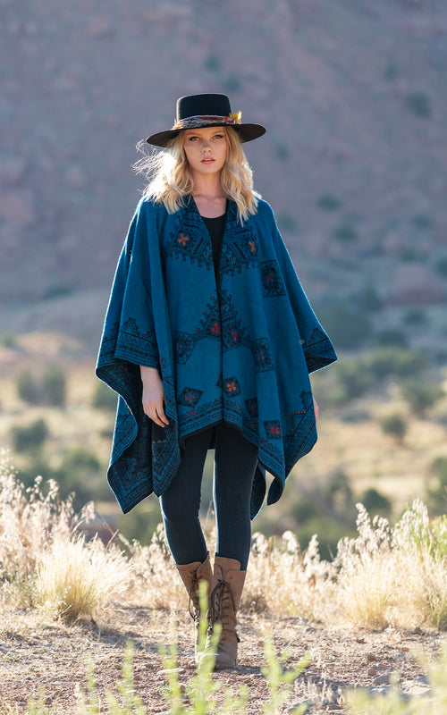 Alpaca Ruana, Nazca, Black/Teal